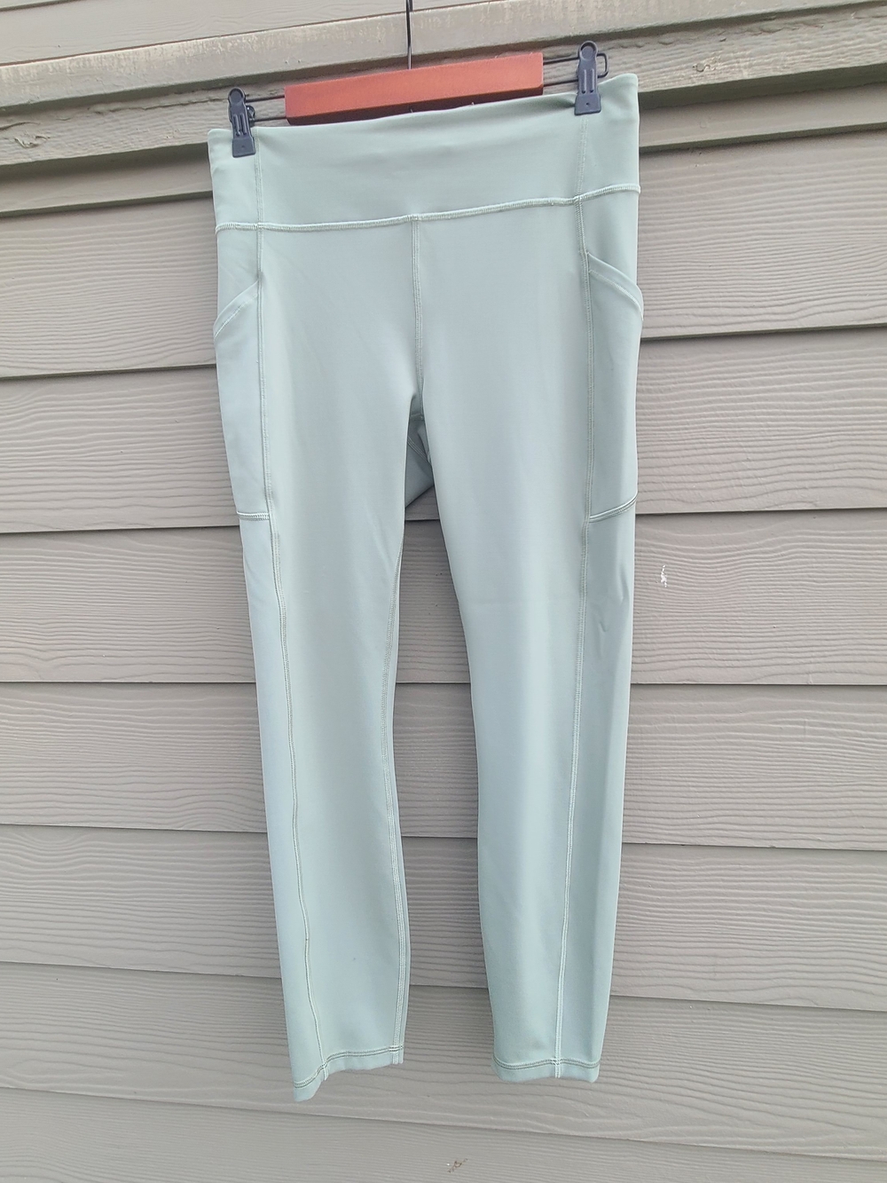 lululemon Mint green workout leggings